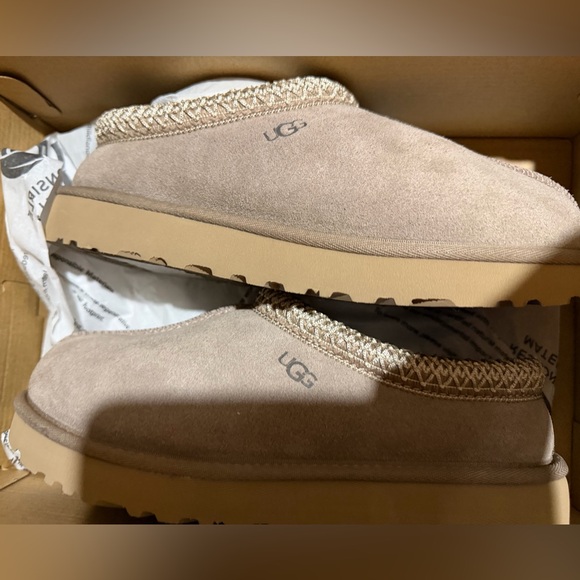 UGG Tasman Slipper Caribou - Picture 3 of 9